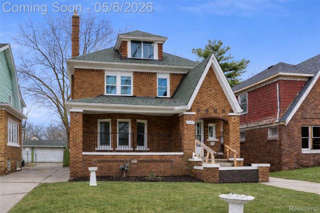 13044 Wilshire Drive, Detroit, MI 48213