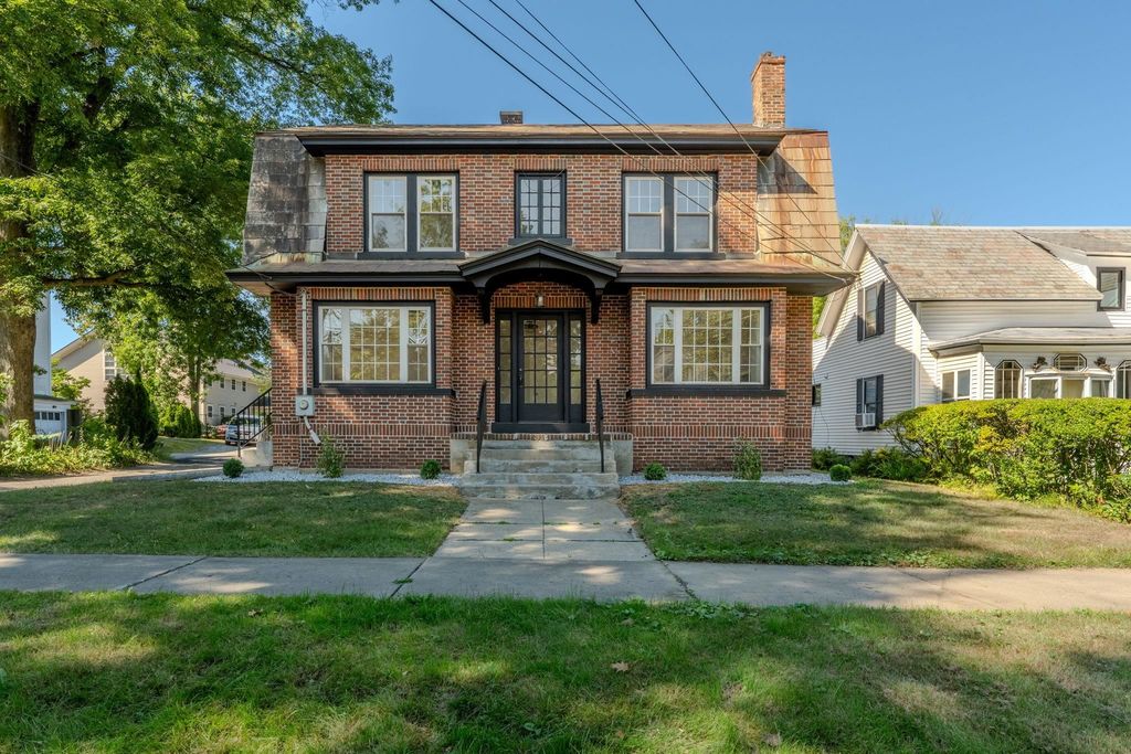 431 Main Street, Keene, NH 03431