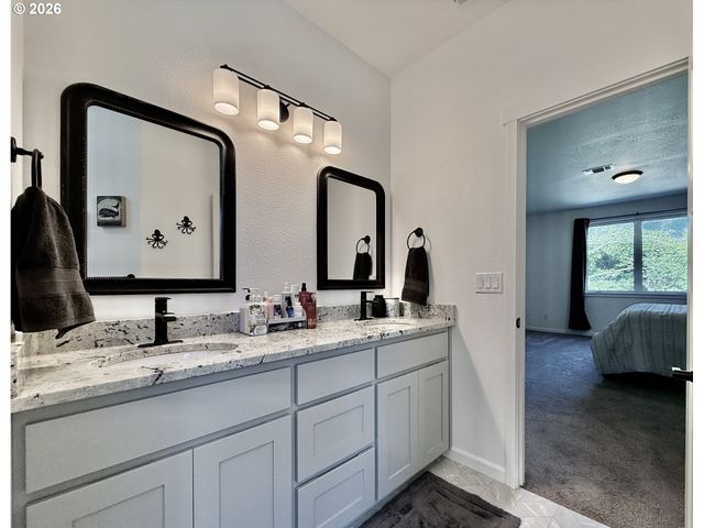 7205 EDGE CLIFF Dr, Brookings, OR 97415