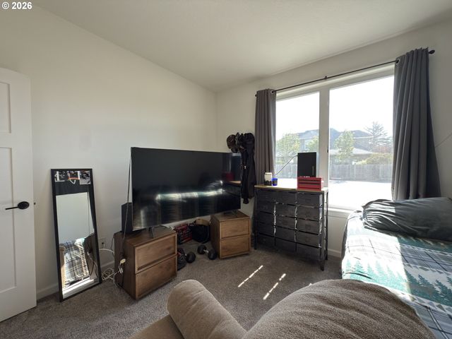 7205 EDGE CLIFF Dr, Brookings, OR 97415