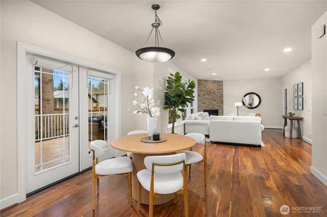 10719 121st Place NE, Kirkland, WA 98033