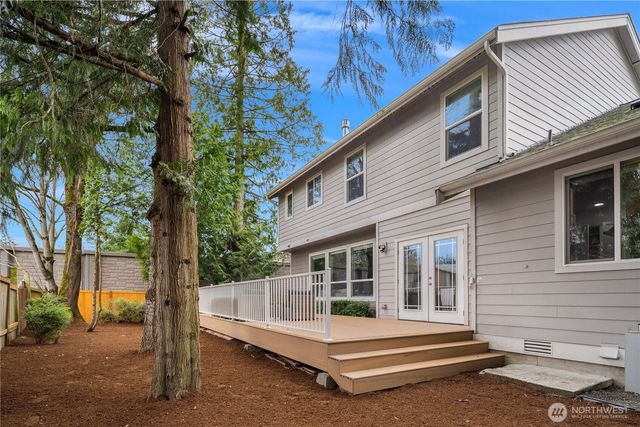 10719 121st Place NE, Kirkland, WA 98033