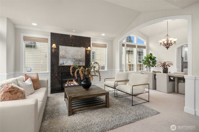 10719 121st Place NE, Kirkland, WA 98033