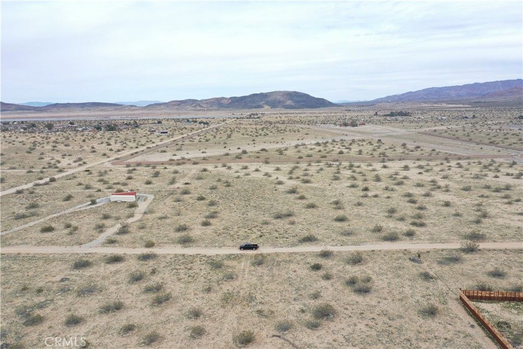 12345 Sunbeam Avenue, Joshua Tree, CA 92252