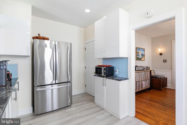 127 S EAGLE RD, Havertown, PA 19083