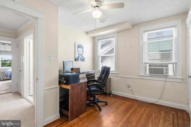 127 S EAGLE RD, Havertown, PA 19083