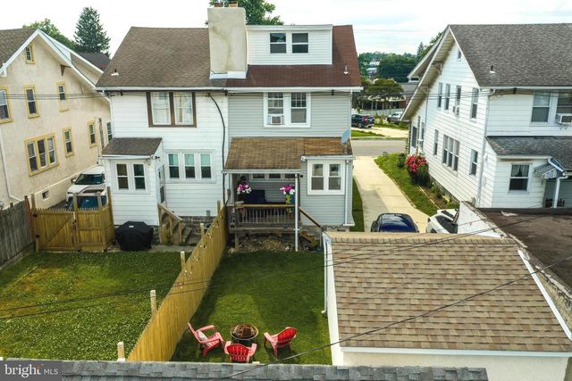 127 S EAGLE RD, Havertown, PA 19083