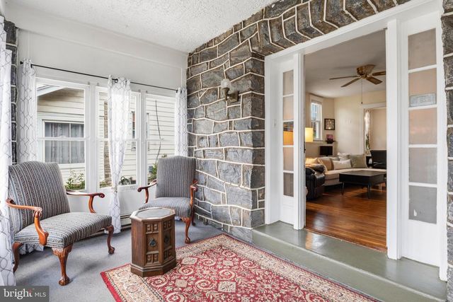 127 S EAGLE RD, Havertown, PA 19083