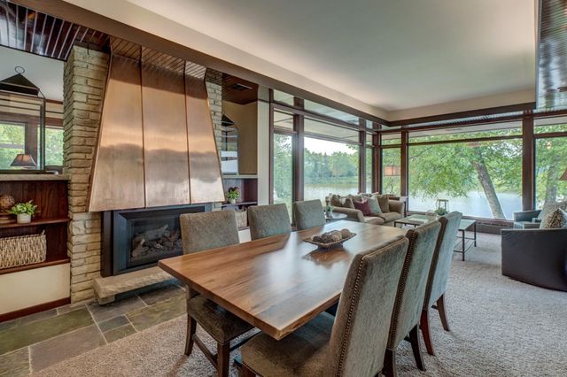19 Dove Lane, North Oaks, MN 55127