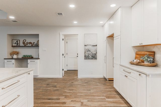44 Haven Circle, Denison, TX 75020