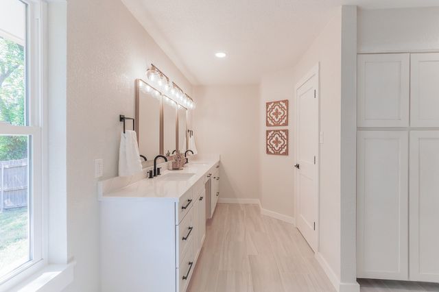 44 Haven Circle, Denison, TX 75020