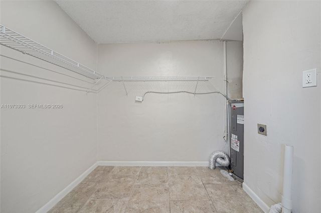 4721 NW 12th St, Lauderhill, FL 33313