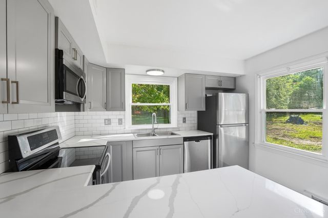 8560 Zoar Road, Hamilton Twp, OH 45140