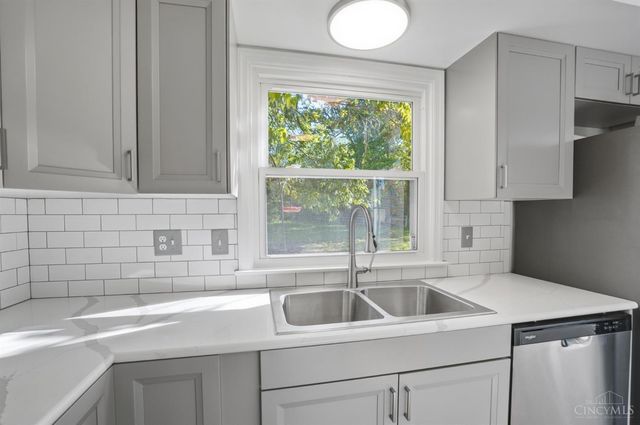 8560 Zoar Road, Hamilton Twp, OH 45140