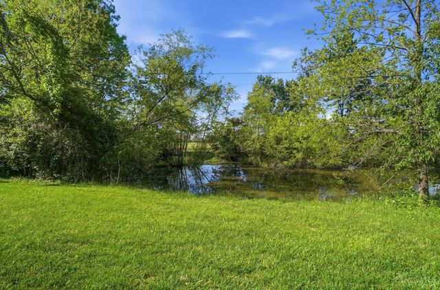8560 Zoar Road, Hamilton Twp, OH 45140