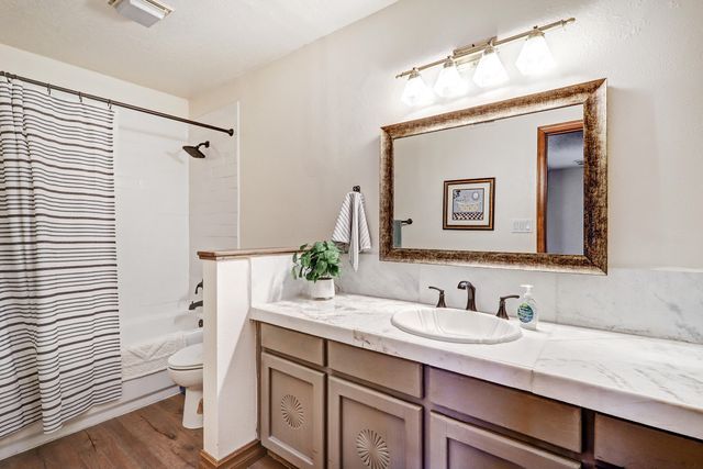 3620 Mateo Prado NW, Albuquerque, NM 87107