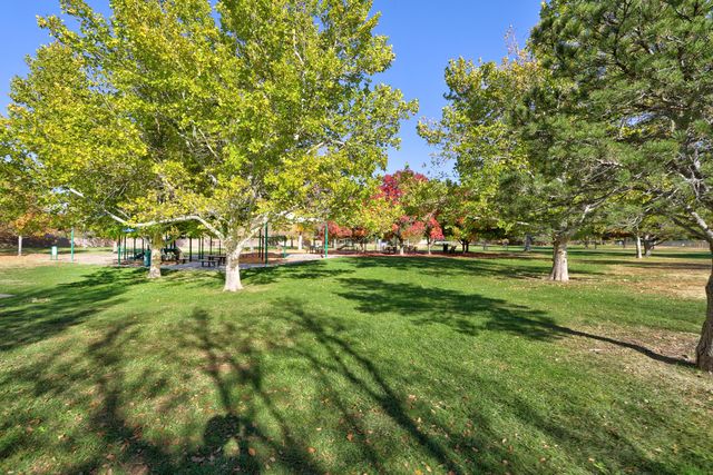 3620 Mateo Prado NW, Albuquerque, NM 87107