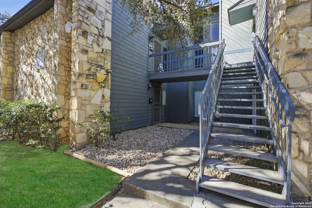 3843 Barrington St Apt 169, San Antonio, TX 78217