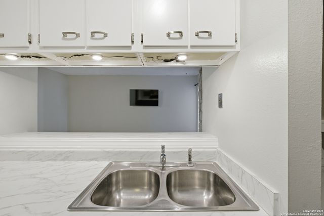 3843 Barrington St Apt 169, San Antonio, TX 78217