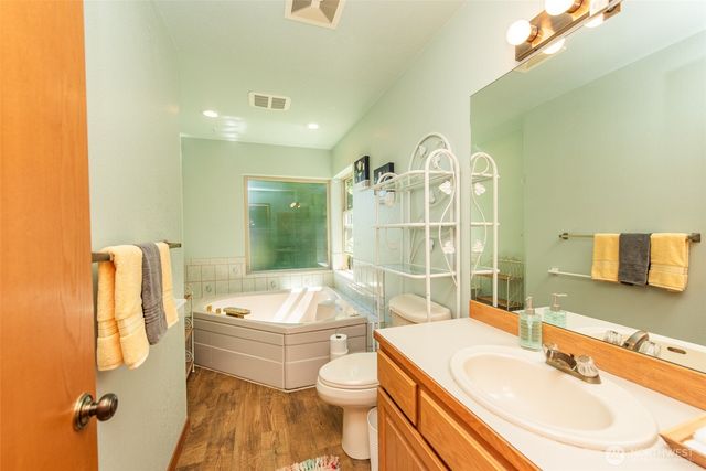 250 Vista View Drive, Sequim, WA 98382