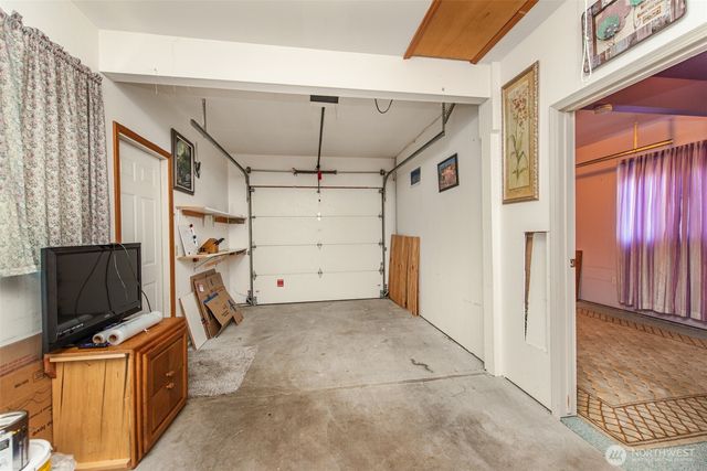 250 Vista View Drive, Sequim, WA 98382