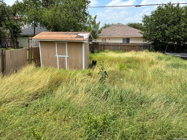 1803 S ELLISON DR, San Antonio, TX 78245
