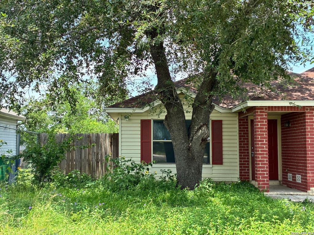 1803 S ELLISON DR, San Antonio, TX 78245