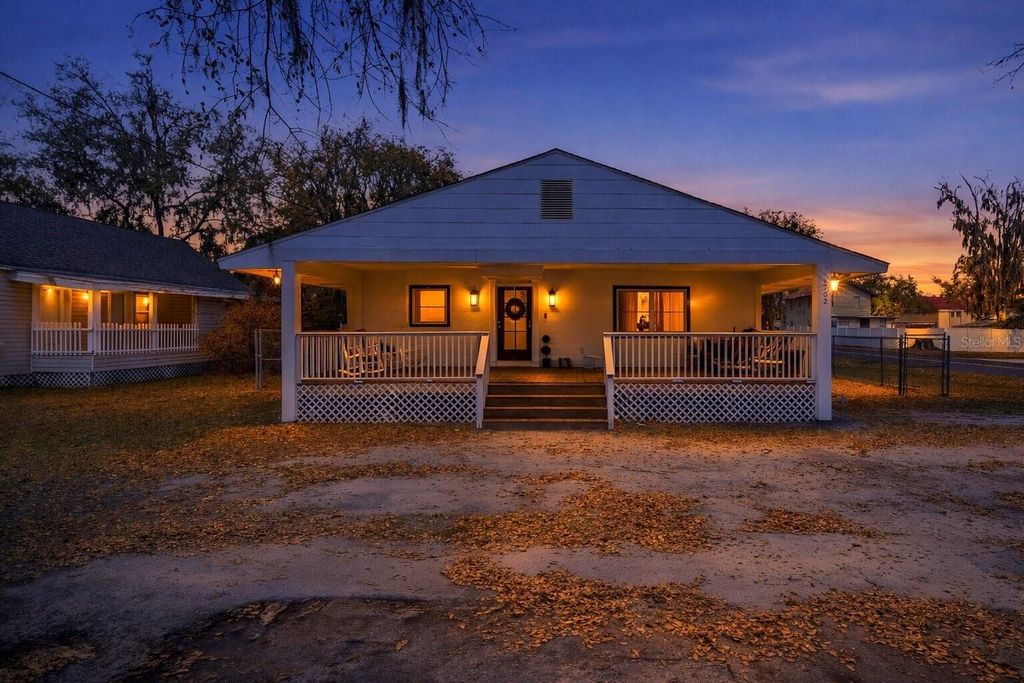 1702 W LOWRY AVENUE, Plant City, FL 33563