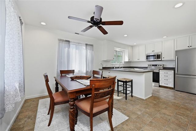 19650 Mountain Meadow N, Hidden Valley Lake, CA 95467