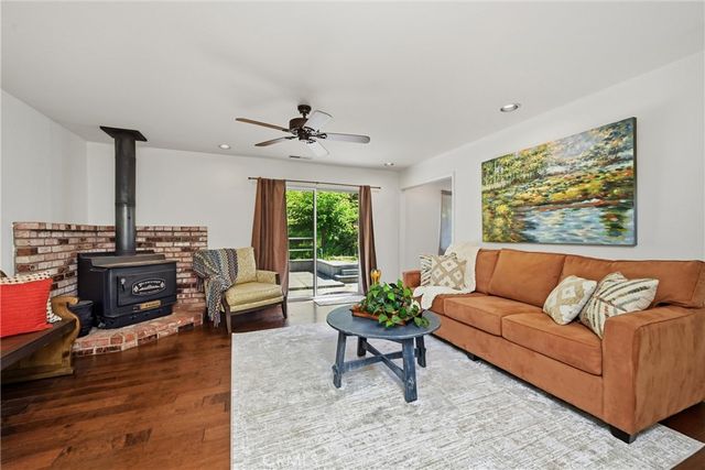 19650 Mountain Meadow N, Hidden Valley Lake, CA 95467