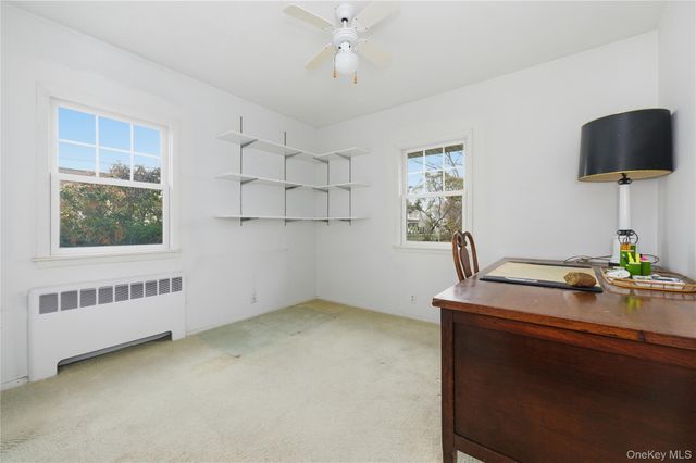 66 Woods Avenue, Malverne, NY 11565