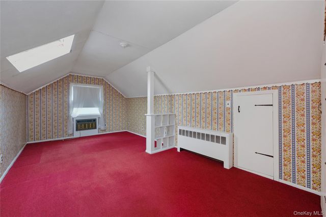 66 Woods Avenue, Malverne, NY 11565