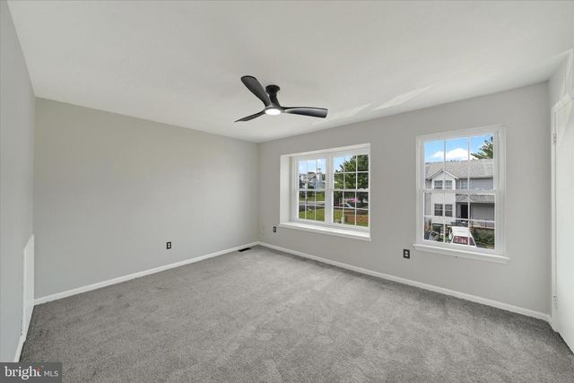 106 BRITAIN CT, Newark, DE 19702