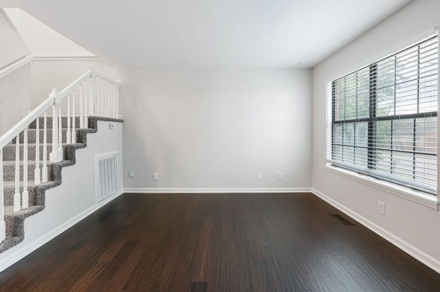 3100 Conviser Dr, Nashville, TN 37207