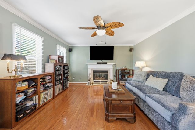 3012 Neal Drive, Lexington, KY 40503