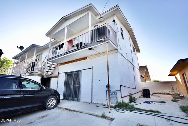 109 5th Street SE, Fabens, TX 79838