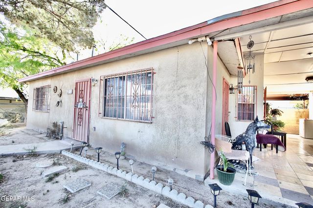 109 5th Street SE, Fabens, TX 79838