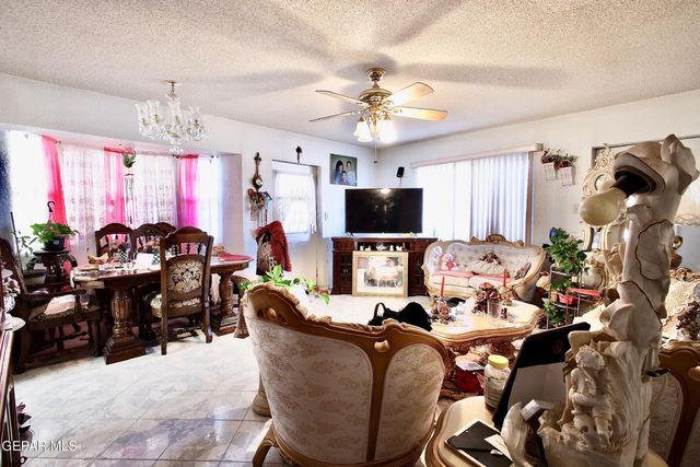 109 5th Street SE, Fabens, TX 79838