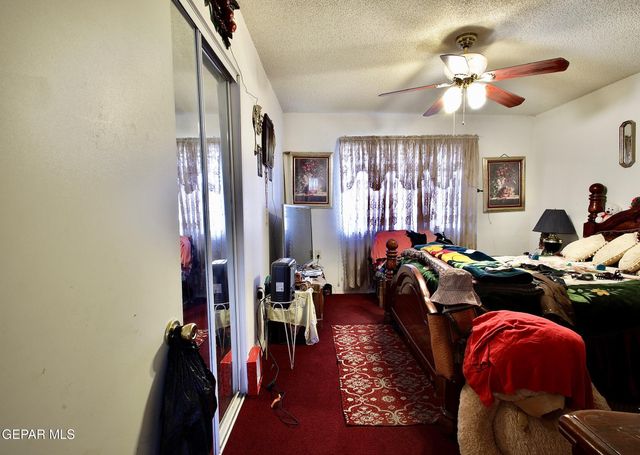 109 5th Street SE, Fabens, TX 79838