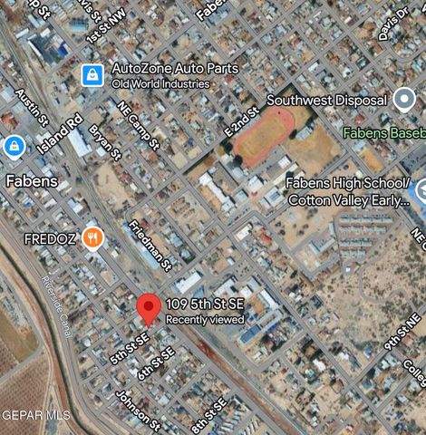 109 5th Street SE, Fabens, TX 79838