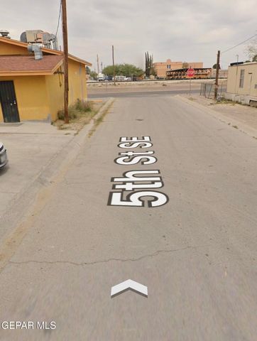 109 5th Street SE, Fabens, TX 79838