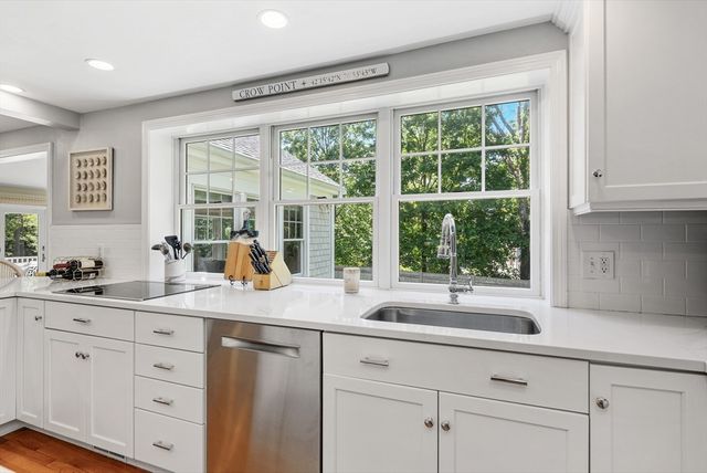 65 Bel Air Road, Hingham, MA 02043