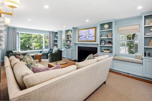 65 Bel Air Road, Hingham, MA 02043