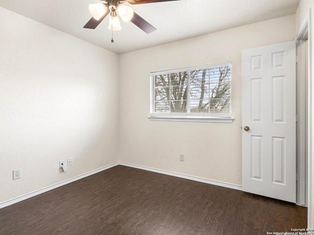 6608 WOODBELL, Live Oak, TX 78233