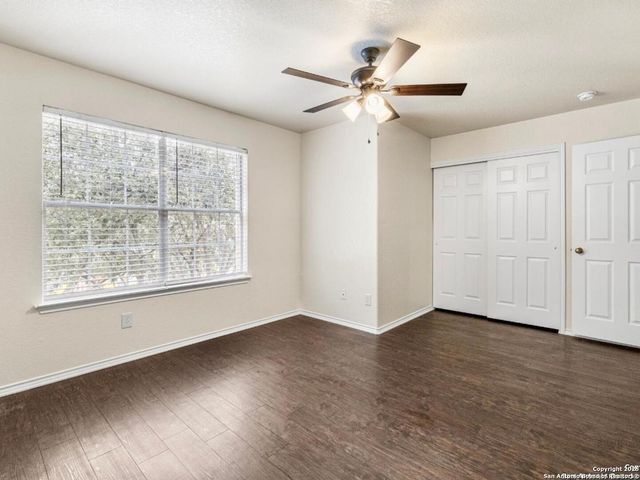 6608 WOODBELL, Live Oak, TX 78233