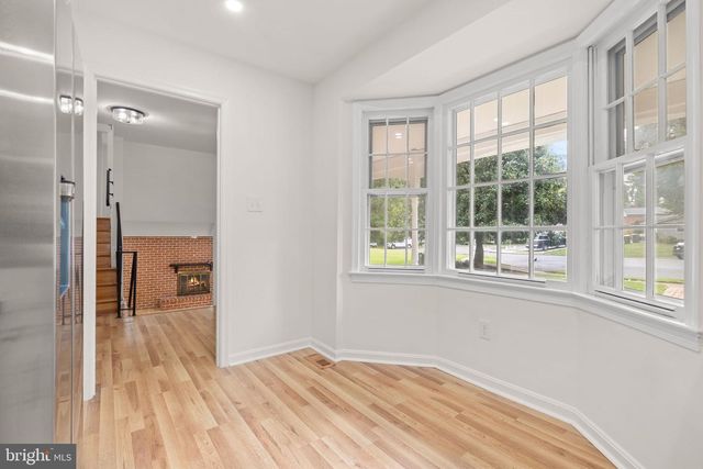 9002 TEDDY RAE CT, Springfield, VA 22152