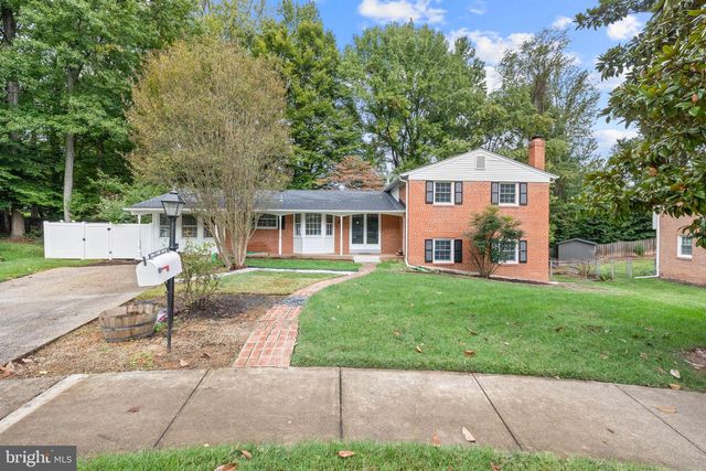 9002 TEDDY RAE CT, Springfield, VA 22152