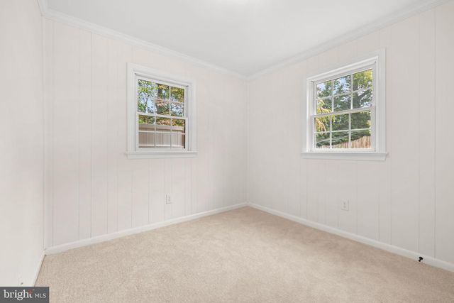9002 TEDDY RAE CT, Springfield, VA 22152