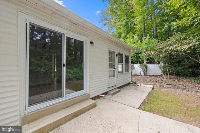 9002 TEDDY RAE CT, Springfield, VA 22152