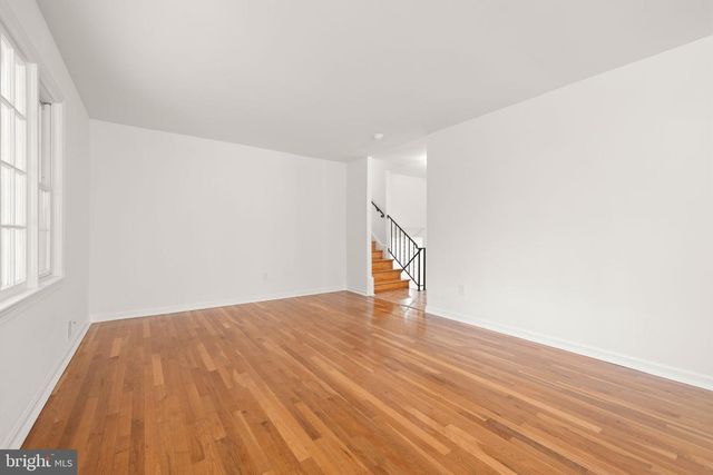9002 TEDDY RAE CT, Springfield, VA 22152